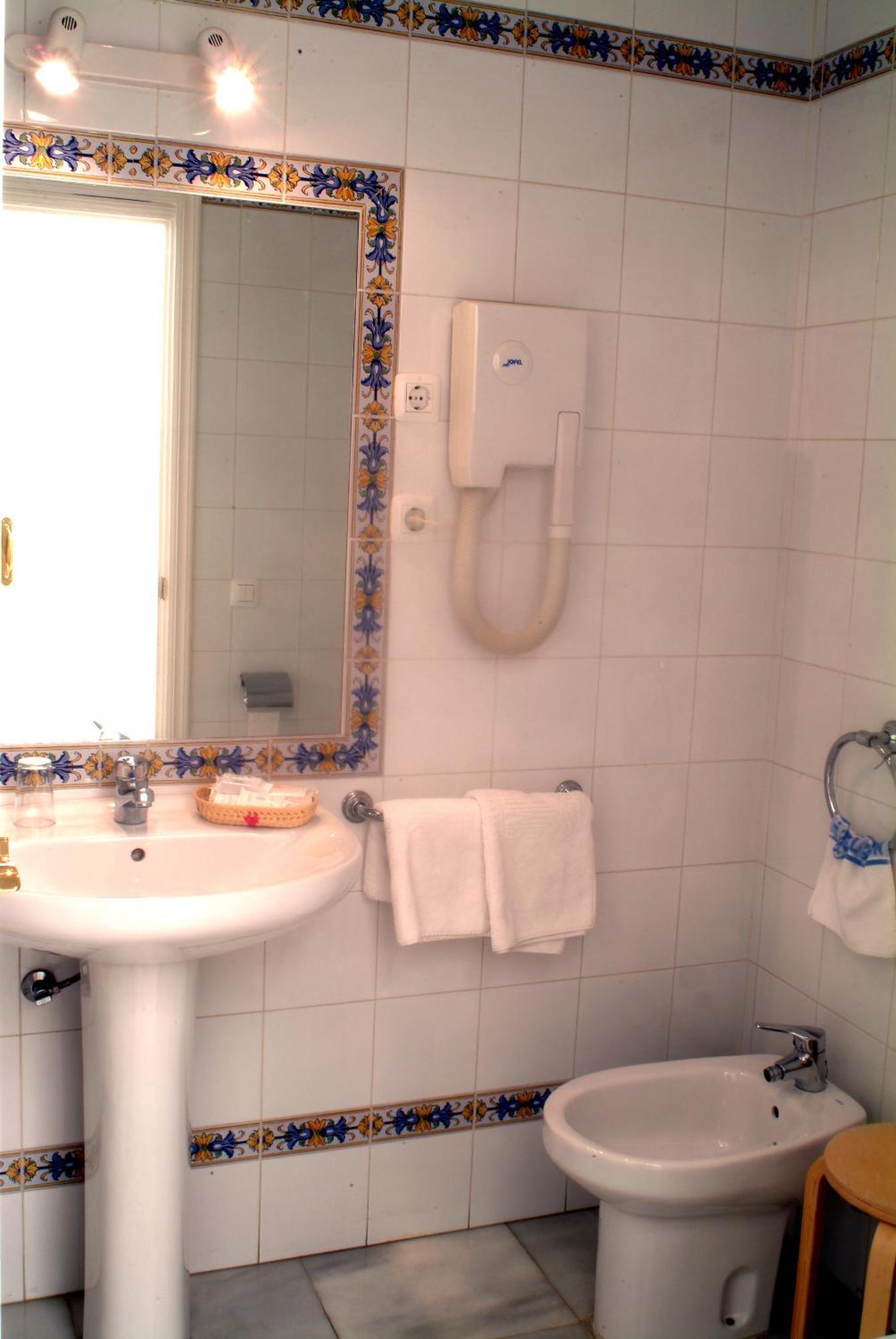 Hotel Simon *