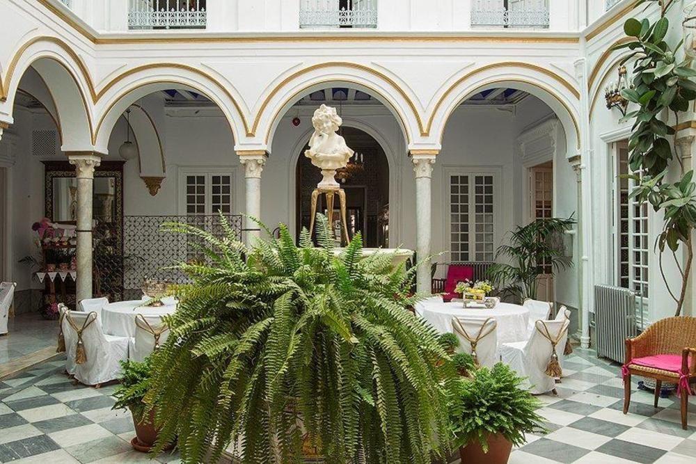 Hotel Simon